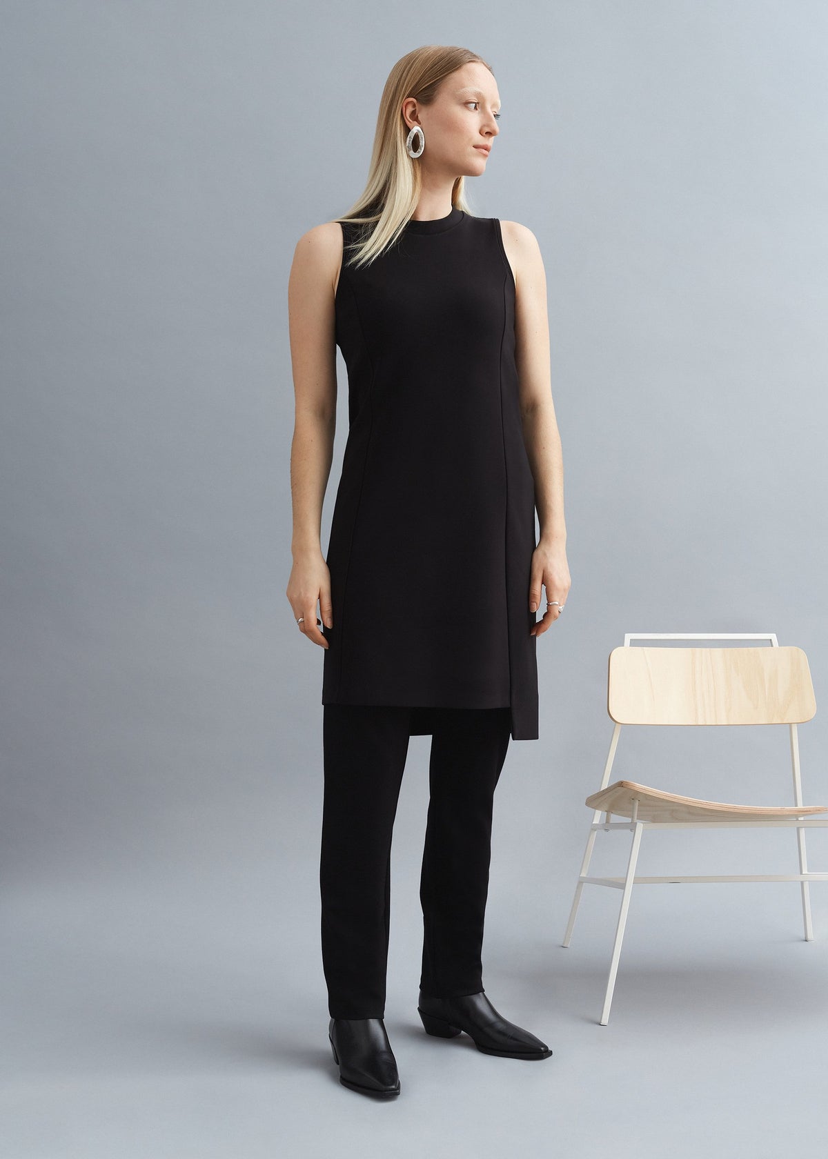 ANCOLIE. Asymmetric dress with small collar. Black